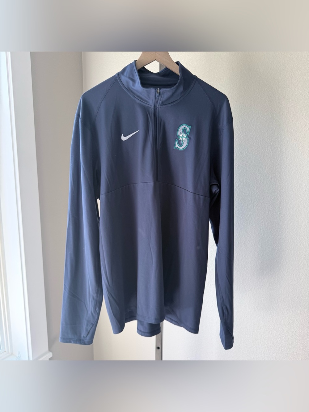 Nike Dri-Fit Seattle Mariners men’s size XL lightweight performance 1/4 zip